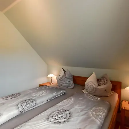 Boddenblick Im Og - Mit Blick Auf Den Breetzer Bodden *