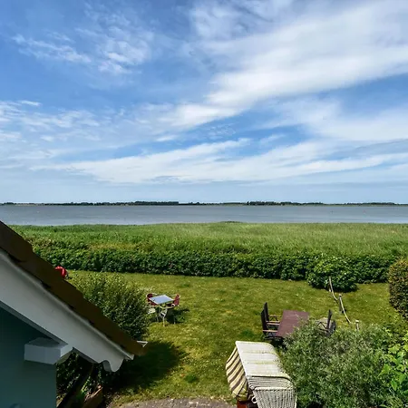 Boddenblick Im Og - Mit Blick Auf Den Breetzer Bodden Apartment Vieregge