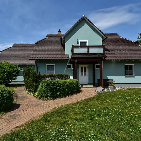 Apartment Boddenblick Im Og - Mit Blick Auf Den Breetzer Bodden *
