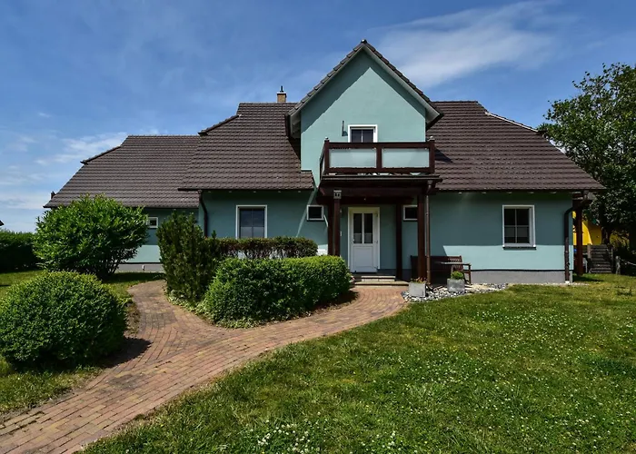 Apartment Boddenblick Im Og - Mit Blick Auf Den Breetzer Bodden *
