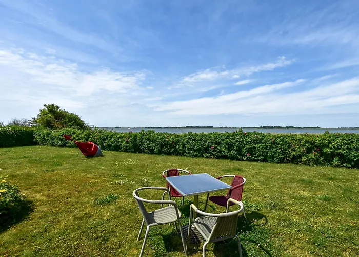Apartment Boddenblick Im Og - Mit Blick Auf Den Breetzer Bodden *
