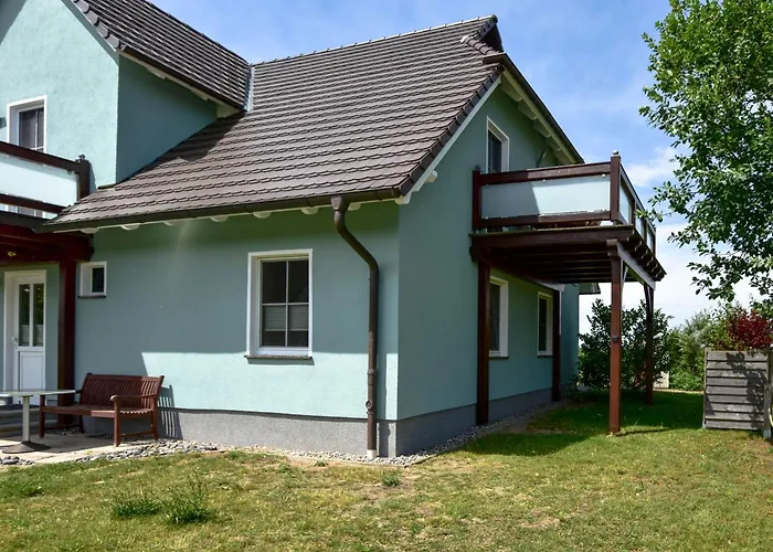 Boddenblick Im Og - Mit Blick Auf Den Breetzer Bodden Vieregge